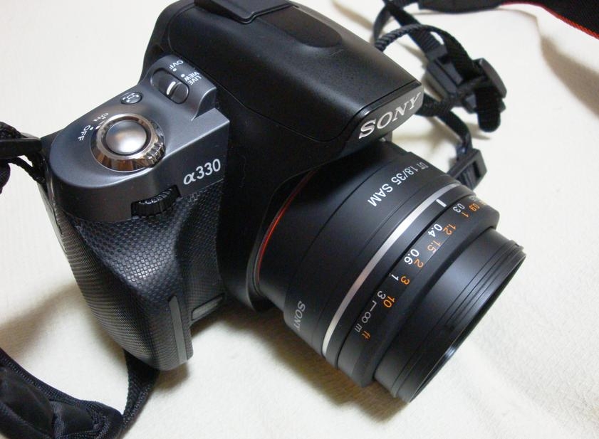 価格.com - 『フード外すとコンパクト』SONY DT35mm F1.8 SAM 価格.com - 『フード外すとコンパクト』SONY DT35mm F1.8 SAM