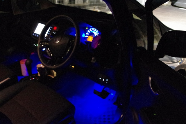 価格 Com インテリアイルミネーション ホンダ フィットシャトル 11年モデル Arrows4さんのレビュー 評価投稿画像 写真 まあそれなりに満足です