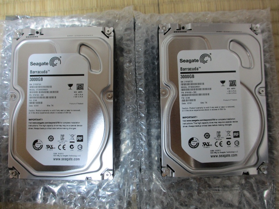 3TB 4951時間 Seagate HDD ST3000DM001 正常 Amazon | Seagate 3.5インチ内蔵HDD 3TB SATA 6.0Gb/s 7200rpm 64MB