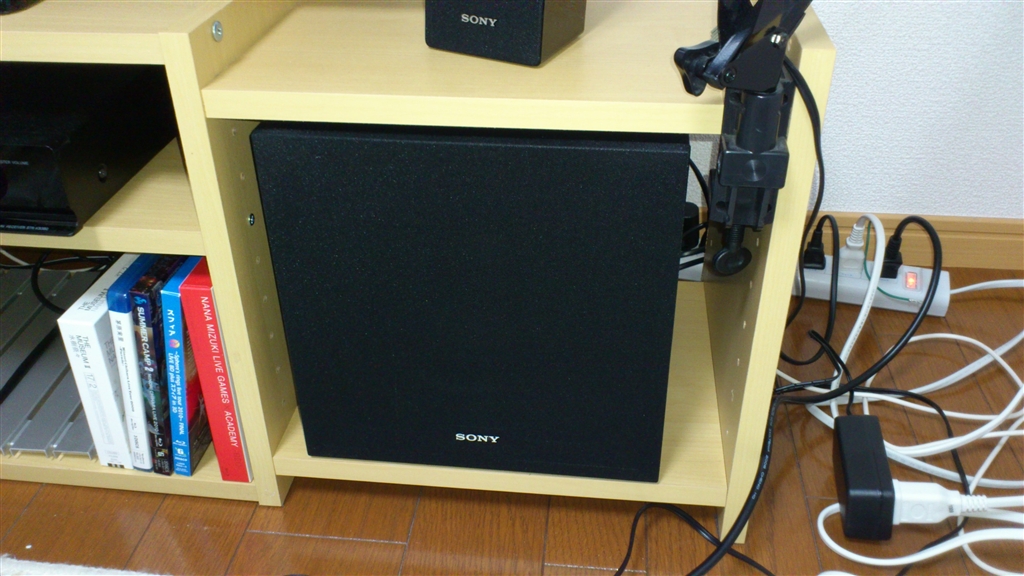 価格.com - 『ニトリのカラーボックスにサブウーファーがぴったりだっ