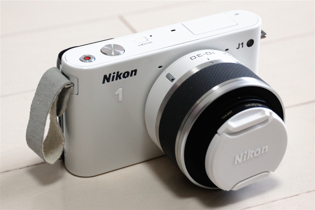 価格.com - ニコン Nikon 1 J1 標準ズームレンズキット [ホワイト] Dokkoさんのレビュー・評価投稿画像・写真「普段使いに
