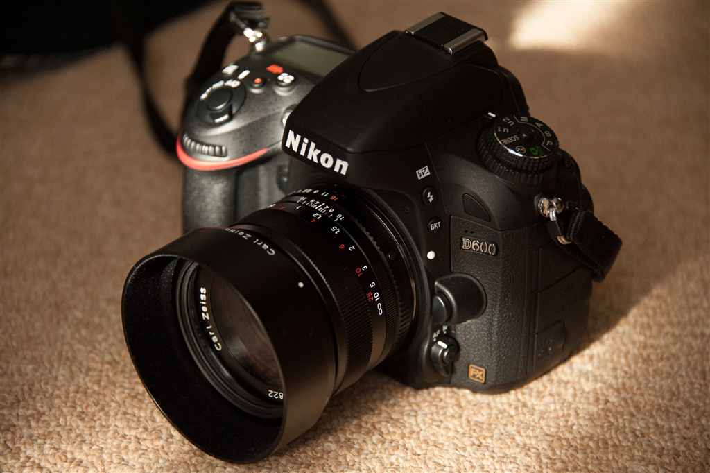 NikonD600 zeiss レンズ