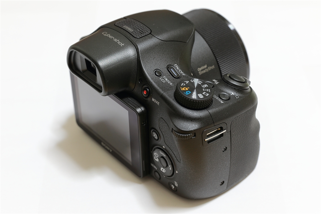 価格.com - 『EVFも液晶も精細な映り』SONY サイバーショット DSC