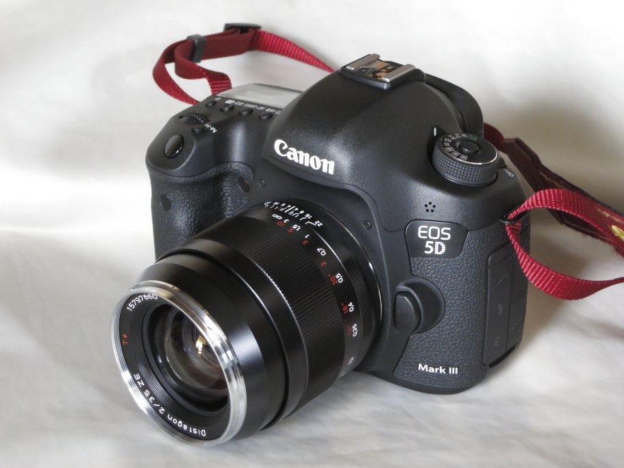 Carl Zeiss Distagon 35mm F2 ZF❤️カール・ツァイス Carl Zeiss Distagon 35mm F2 ZF❤️カール・ツァイス