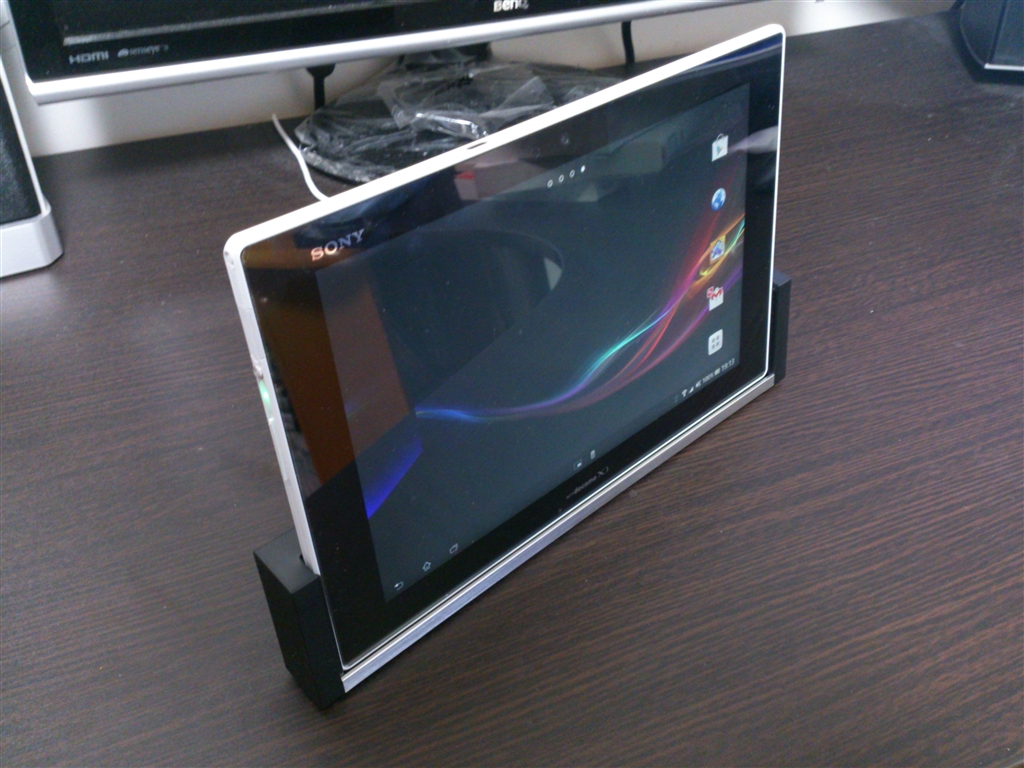 SONY Xperia Tablet Zシリーズ SO-03E docomo [ホワイト] invivoさんのレビュー・評価画像1/1