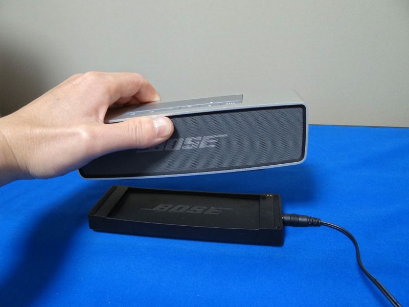 価格.com - 『充電用ドック付属。』Bose SoundLink Mini