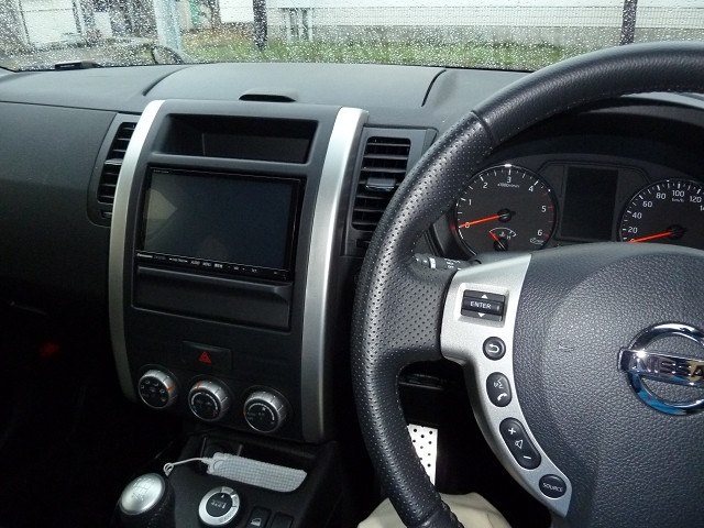 エクストレイルに取付』 パナソニック ストラーダ CN-S310D たー