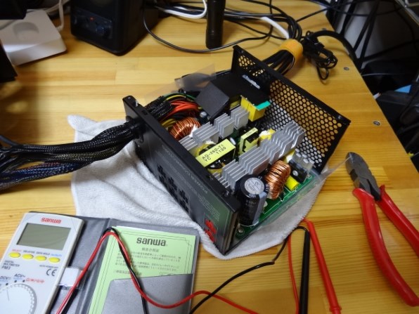 電源のファン停止＝異常？』 玄人志向 KRPW-PS700W/88+ の