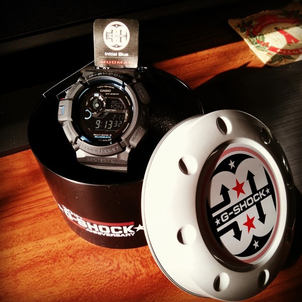 【希少】カシオG-SHOCK の30周年記念限定マッドマン「イニシャル・ブルー」 希少】カシオG-SHOCK の30周年記念限定マッドマン「イニシャル