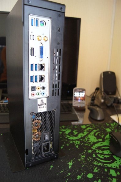 lian li pc q12