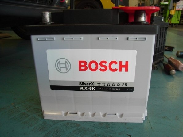 総合評価新品 BOSCH シルバーバッテリー SLX-5K 54A フィアット アバルト 595 コンペティオーネ アバルト 1.4 2015年7月～2019年2月 送料無料 ヨーロッパ規格