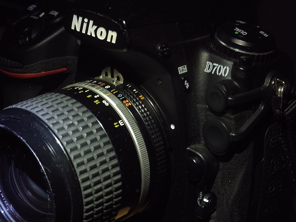 必要十分な一台です』 ニコン D700 ボディ アナスチグマートさんの