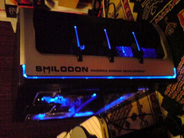 Raidmax Smilodon Ebk Team Aramachiさんのレビュー評価 評判 価格 Com