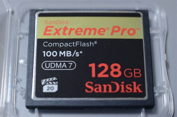 一般消費者からは最速と言われているSanDisk CFカード』 SANDISK