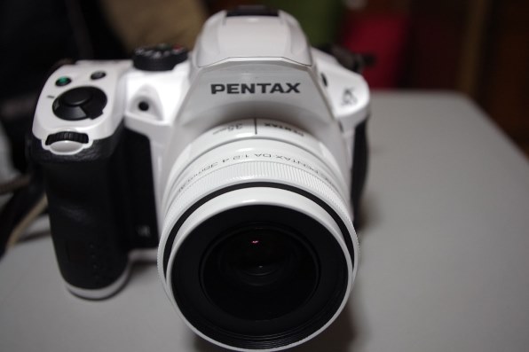 ペンタックス smc PENTAX-DA 35mmF2.4AL [オーダーカラー] レビュー