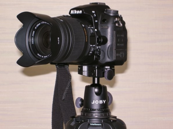 Nikon COOLPIX P5000 デジタルカメラ（おまけあり） Nikon CoolPix P5000 - 10Mp compact Digital Camera Review