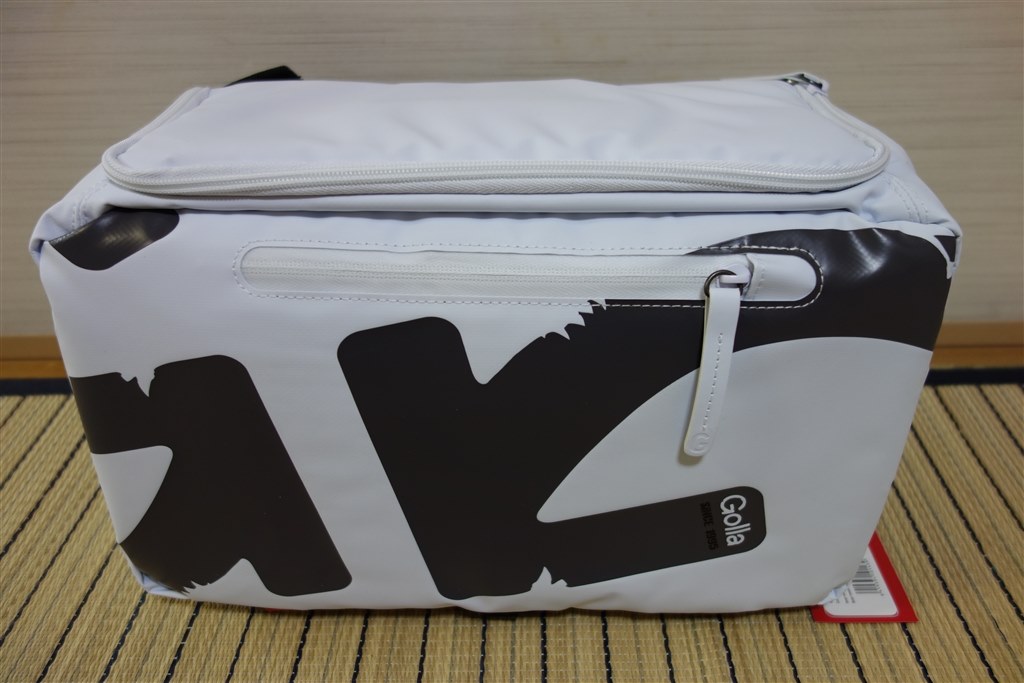 是非！かっこいいカメラバックを・・・』 GOLLA G1369 [white