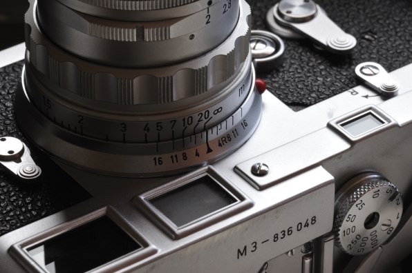 ニコン AI AF Zoom Micro Nikkor ED 70-180mm F4.5-F5.6D投稿