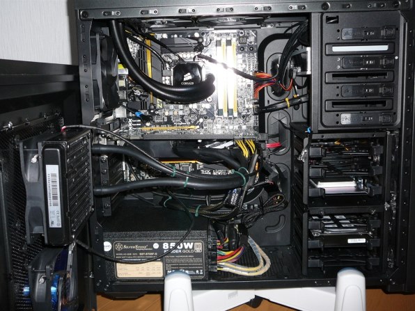 Corsair Carbide 500R投稿画像・動画 (レビュー) - 価格.com