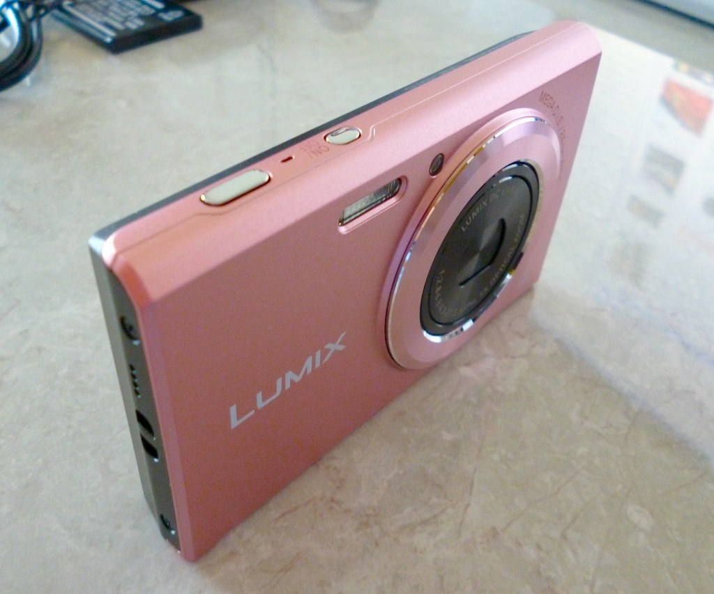 ✨完動美品✨Panasonic LUMIX DMC-FH10 ピンク