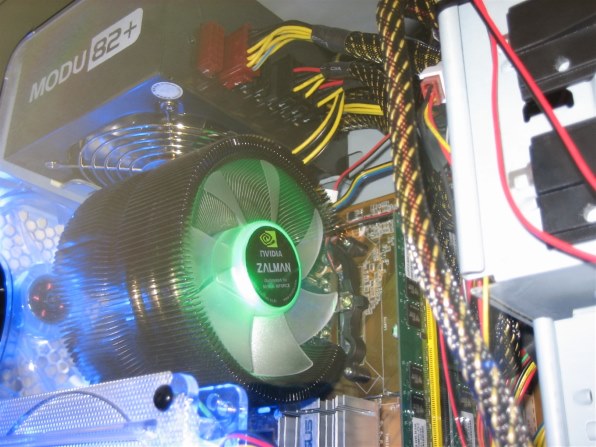 AMD Ryzen5 1600 / ENERMAX MODU82+ セット ENERMAX MODU82+ EMD625AWT投稿画像・動画 - 価格.com