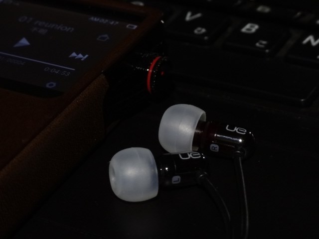 低音好きな私がUEの製品で予算1万円だとコレを買う』 Ultimate Ears