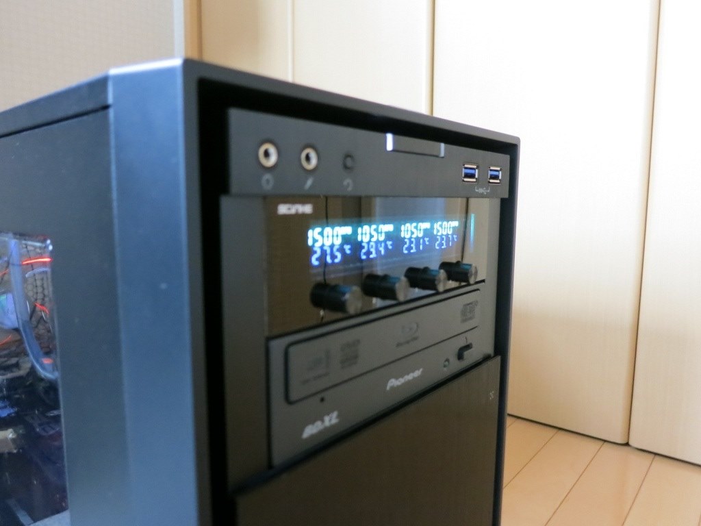 めちゃお得　Corsair ケース＋電源＋スクリーン＋簡易水冷 魅せても冷やしてもOK！420mm水冷対応CORSAIR製フルタワーケース