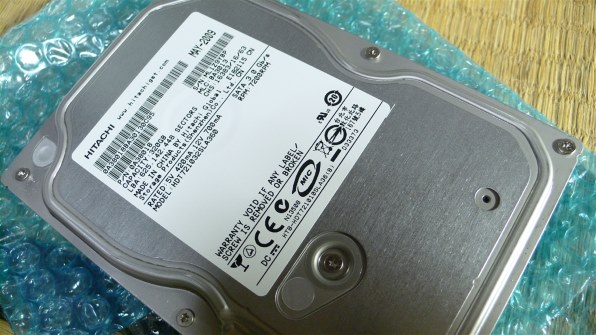 HGST HDT721032SLA360 (320GB SATA300 7200) 価格比較 - 価格.com