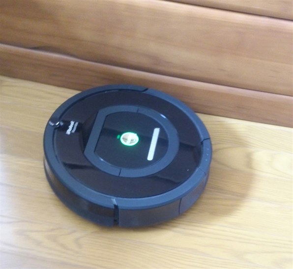 Amazon.co.jp : 注目商品 ルンバ 770 クリーニングロボット