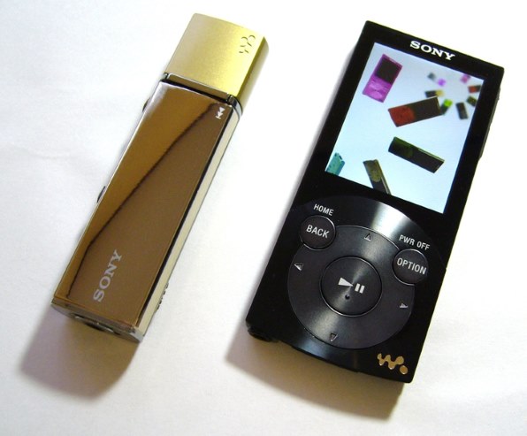 SONY NW-S746 [32GB] 価格比較 - 価格.com