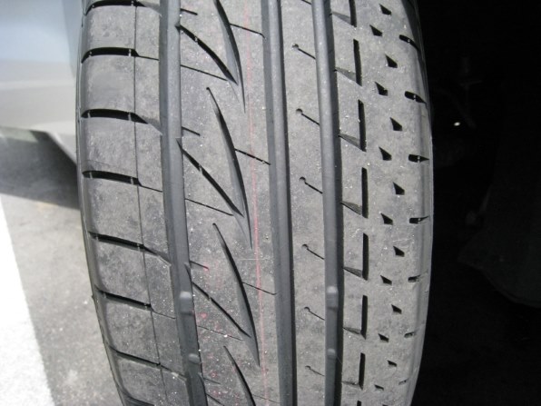 YZ6753【送料無料215/60R17】1本ブリヂストン プレイズ RV PRV-1 未使用品 スペア ストックなどに訳アリ 格安設定