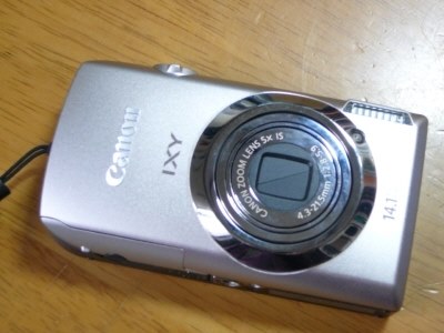 Canon キャノン IXY 10S コンパクト デジタルカメラ コンデジ Amazon | Canon デジタルカメラ IXY 10S ゴールド IXY10S(GL