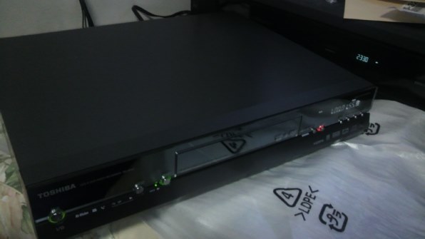 東芝、デジタルチューナ搭載の「RD」2モデル