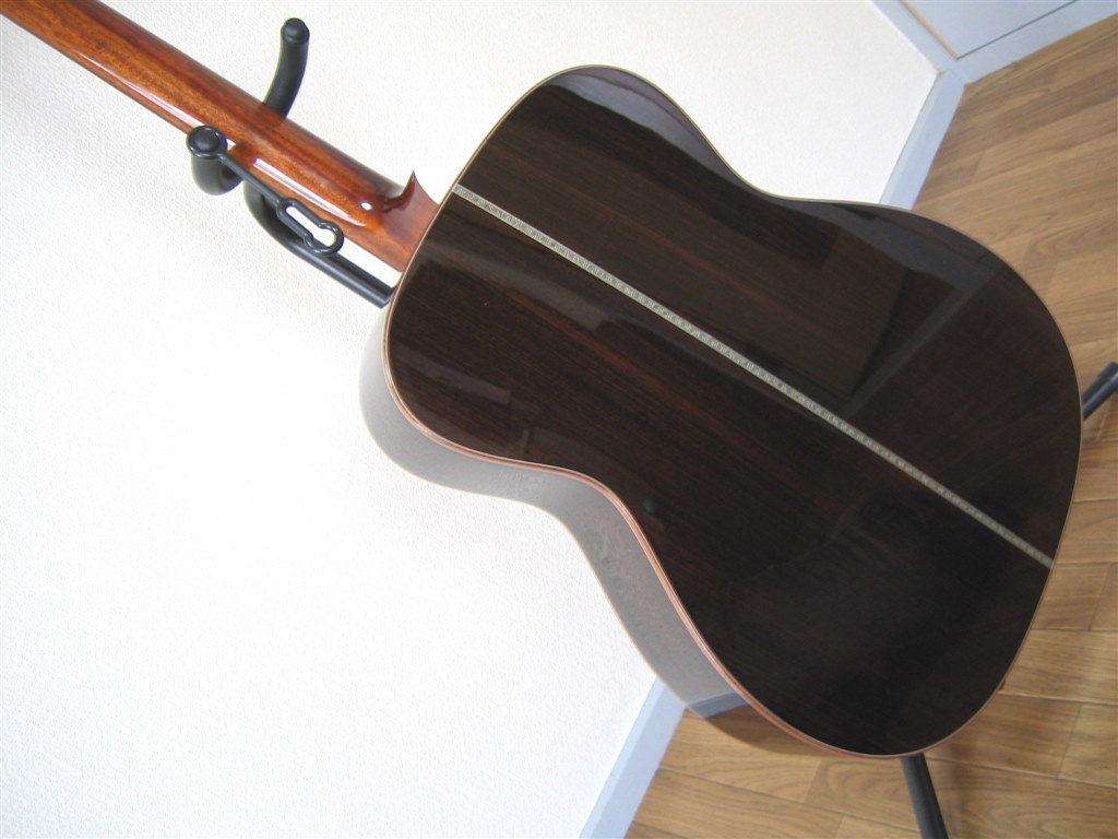 とてもいいギターです♪』 ヘッドウェイ UNIVERSE series HCF-500R