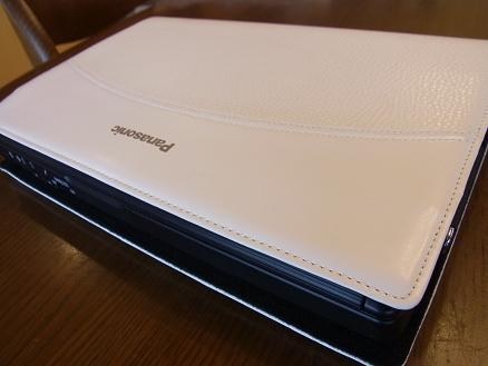 Panasonic ノートパソコン CF-J9 Windows たった15秒の高速起動、ジャケットをまとった パナソニックの新