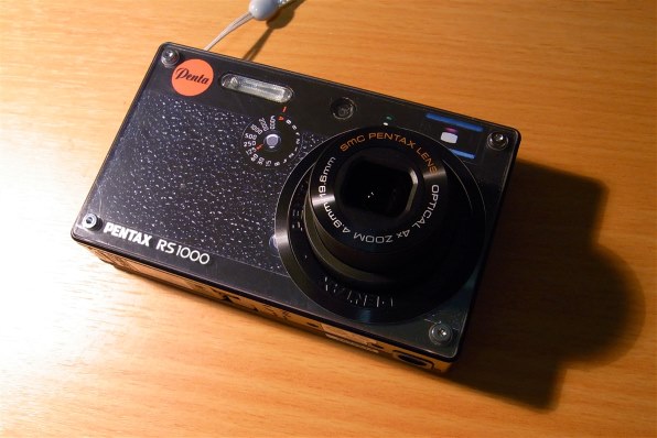 PENTAXは採算とれているのか？』 ペンタックス Optio RS1000 [ブラック