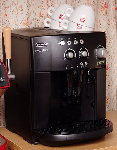 最も信頼できる デロンギ EAM1000BJA コーヒーメーカー・エスプレッソ 