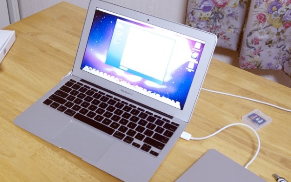 APPLE MacBook Air MACBOOK AIR MC506J/A