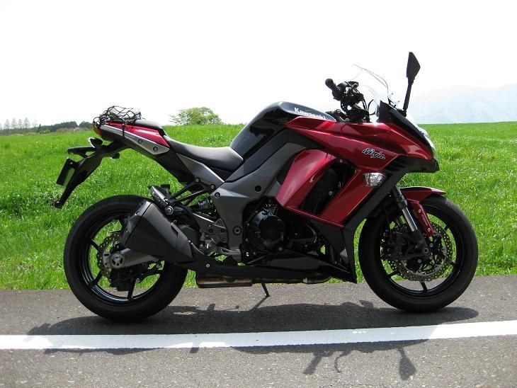 KAWASAKI ニンジャ1000 黒/赤 車検残R4/7月 名変で乗れます 格安配送