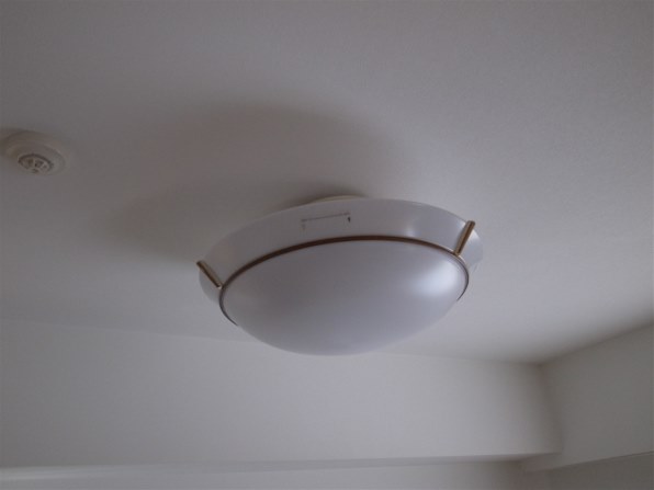 心地よい「あかり」が LED で実現』 パナソニック EVERLEDS HH-LC700A