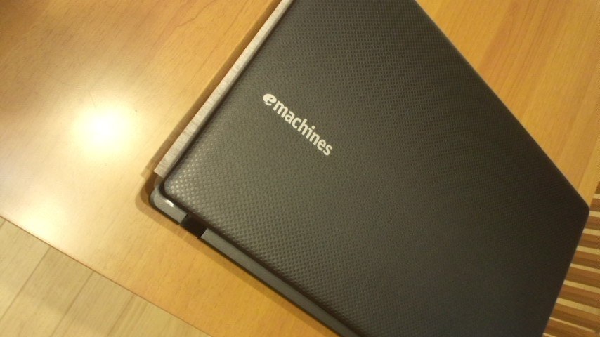 4万円台のOffice付きパソコン。』 eMachines eMachines eME732Z-F22B/F