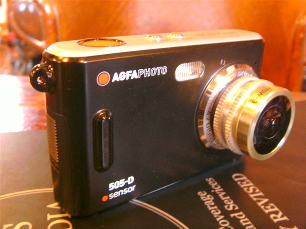AGFA sensor 505D（トイデジ） 赤いシャッターボタンが可愛い「AGFA sensor 505D」レビュー