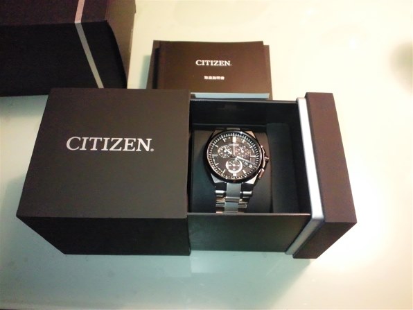 シチズン アテッサ エコ・ドライブ電波時計 クロノグラフ BY0040