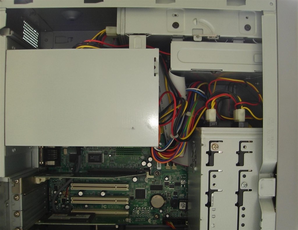 10年前のXPパソコン ケースはカッコイイ』 SONY VAIO PCV-J21ML5