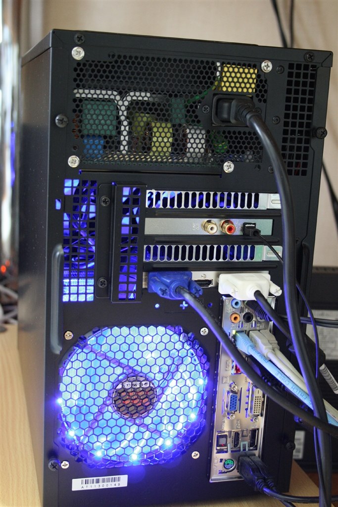 ジャンク　自作PC　シルバーストーン tj08-e　アクリルパネル エルミタ的速攻撮って出しレビュー Vol.90 MicroATXケース定番の