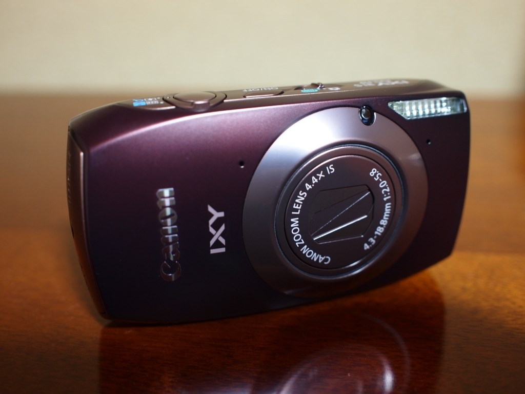 CMOSセンサーの画像は改善されたが、まだ改良余地あり』 CANON IXY 31S