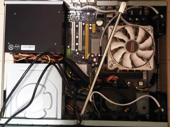 PCケース SilverStone SST-ML03B それなりの拡張性を持ったそれなりにコンパクトなHTPC用ケース