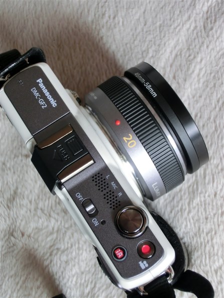 パナソニック DMC-GF2W-W ダブルレンズキット (シェルホワイト) パナソニック LUMIX DMC-GF2W-W ダブルレンズキット [シェルホワイト
