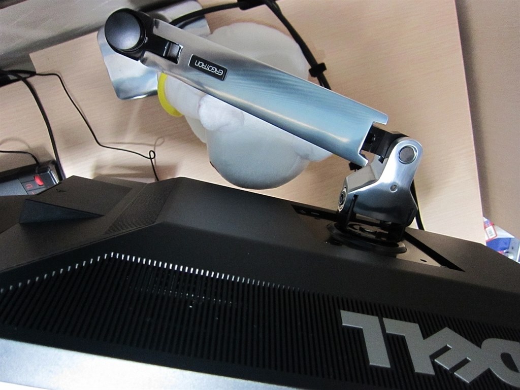 エルゴトロン モニターアーム 45-241-026 エルゴトロン 45-241-026 LX デスクマウントアーム 価格比較