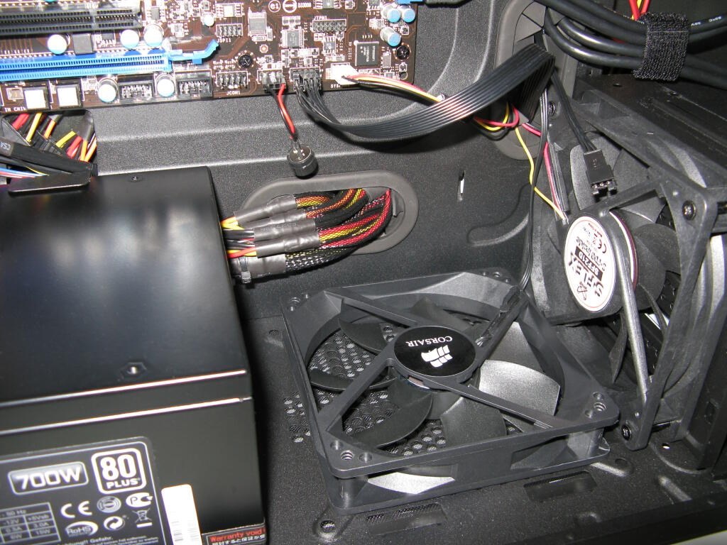 なかなか良い』 Corsair Carbide 500R CC9011012-WW ミスター なかなか良い』 Corsair Carbide 500R CC9011012-WW ミスター